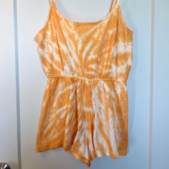 H&M Tie Dye Orange Romper - Picture 1 of 2